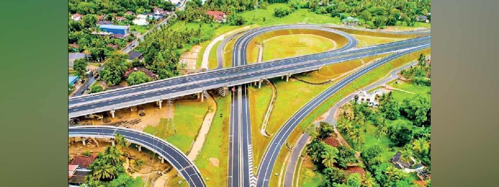 නත්තල් දිනයේ අධිවේගී මාර්ගවල ආදායම රු.මිලියන 54ක්